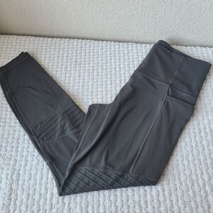 Athleta Inclination Gray Leggings with Stitch Detail Size M